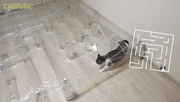 看猫猫怎么闯矿泉水搭的迷宫